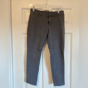 Banana Republic Capri Gray pants